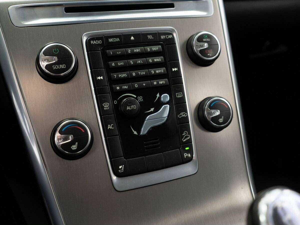 Volvo XC60, 2012 - Фото №9