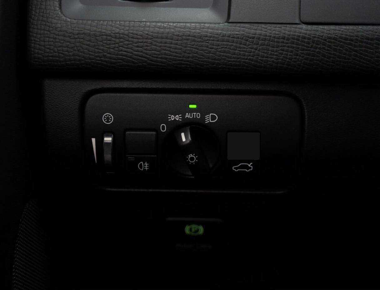 Volvo XC60, 2012 - Фото №15