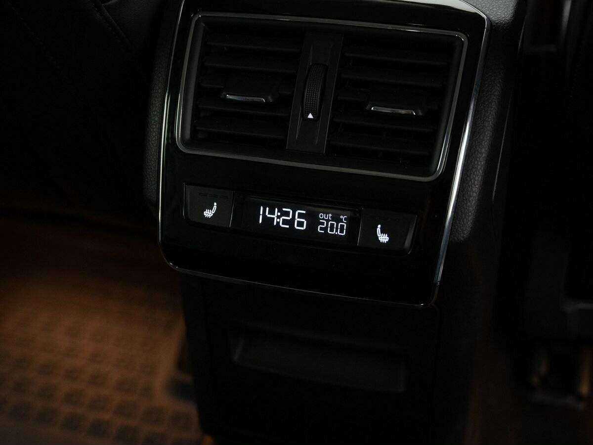 Skoda Superb, 2017 - Фото №9