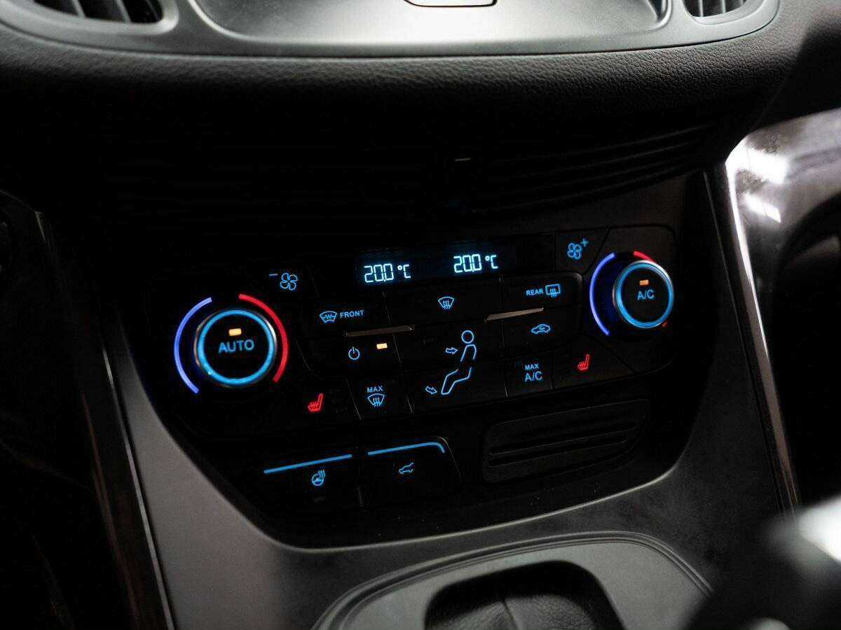 Ford Kuga, 2018 - Фото №13