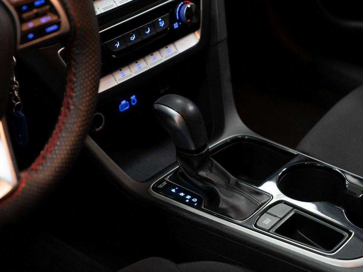 Hyundai Sonata, 2018 - Фото №10
