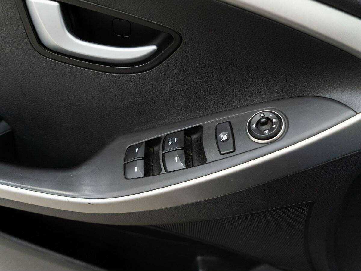 Hyundai i30, 2014 - Фото №11