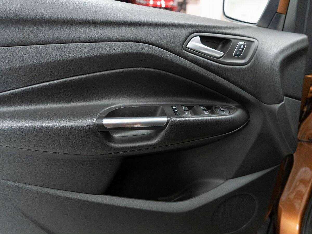 Ford Kuga, 2017 - Фото №13