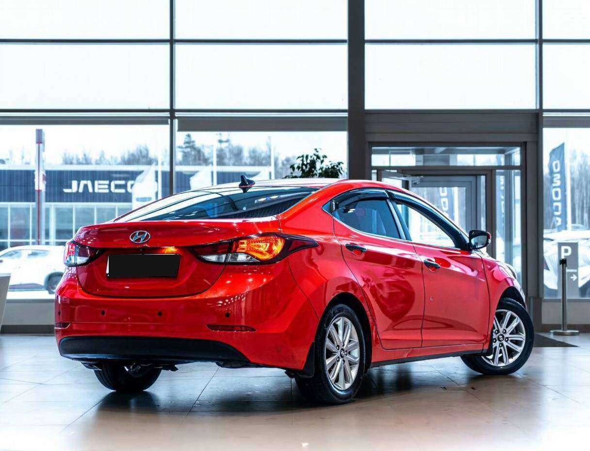 Hyundai Elantra, 2014 - Фото №2