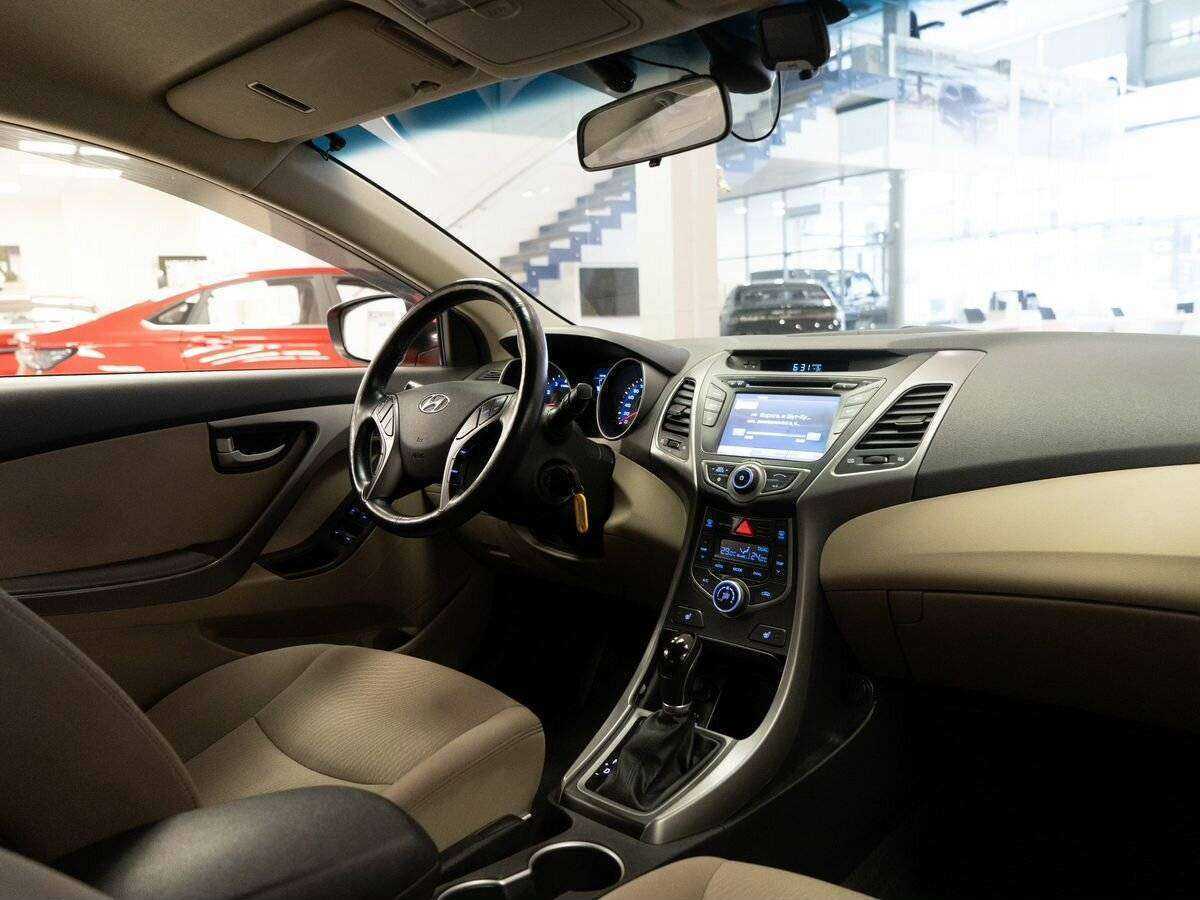 Hyundai Elantra, 2014 - Фото №18