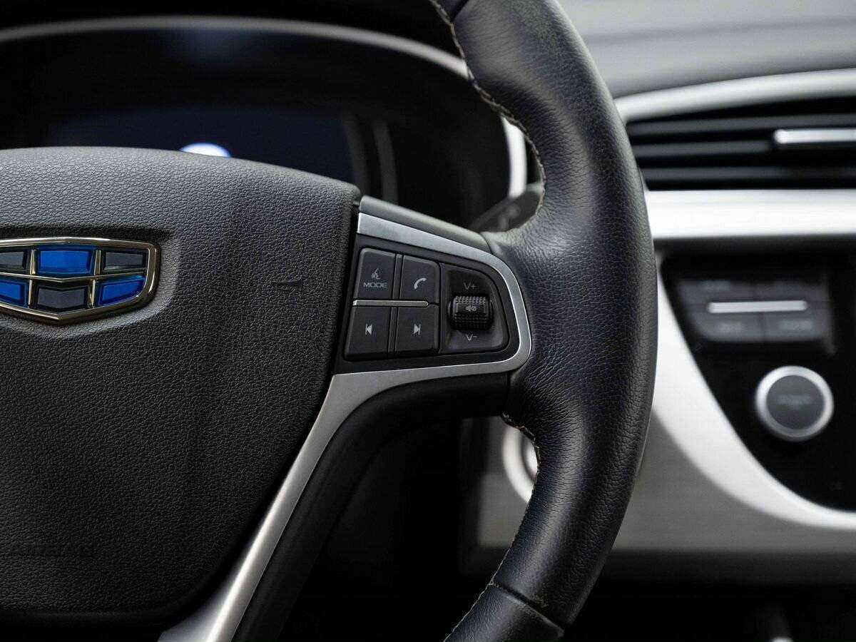 Geely Atlas, 2019 - Фото №16