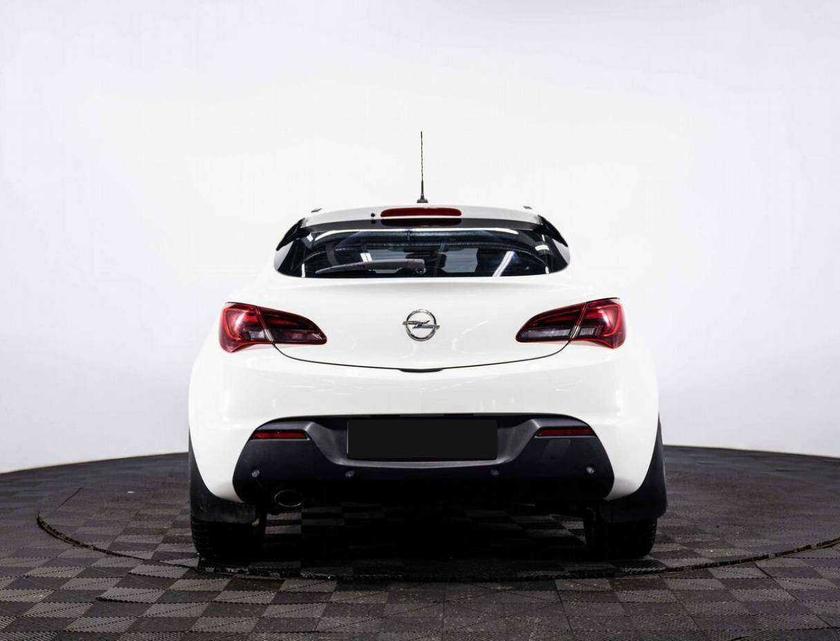 Opel Astra GTC, 2012 - Фото №4