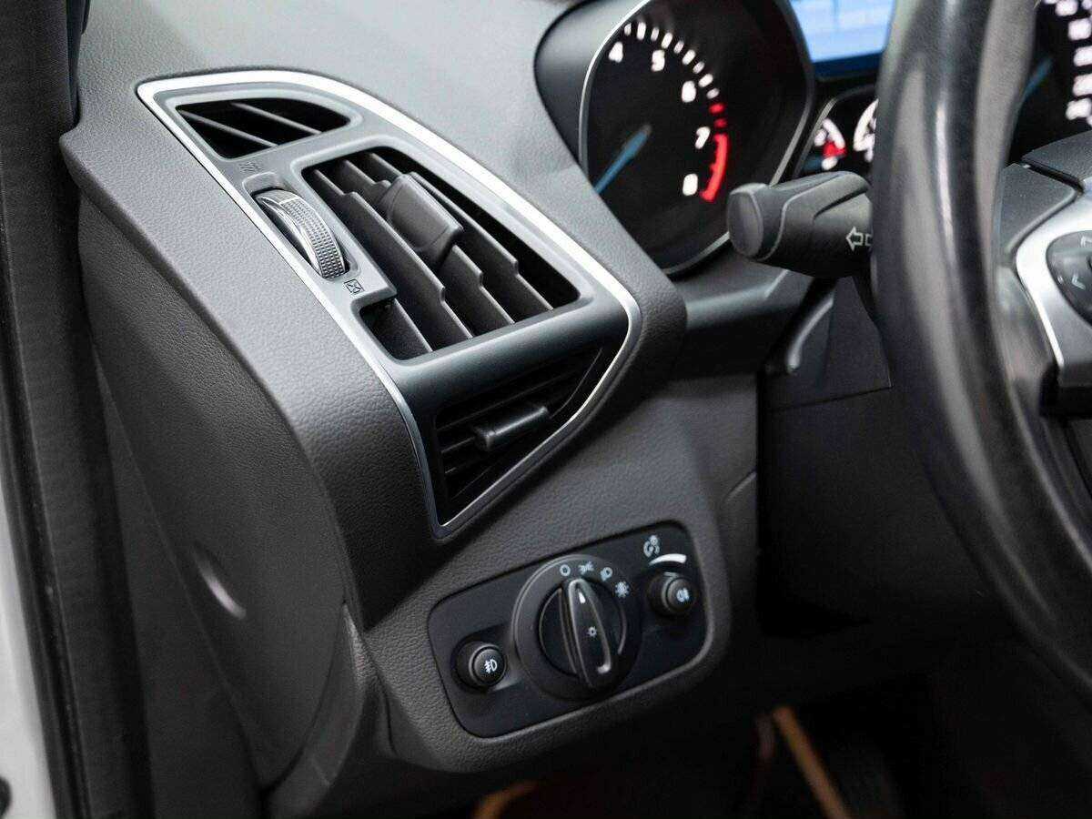 Ford Kuga, 2014 - Фото №16