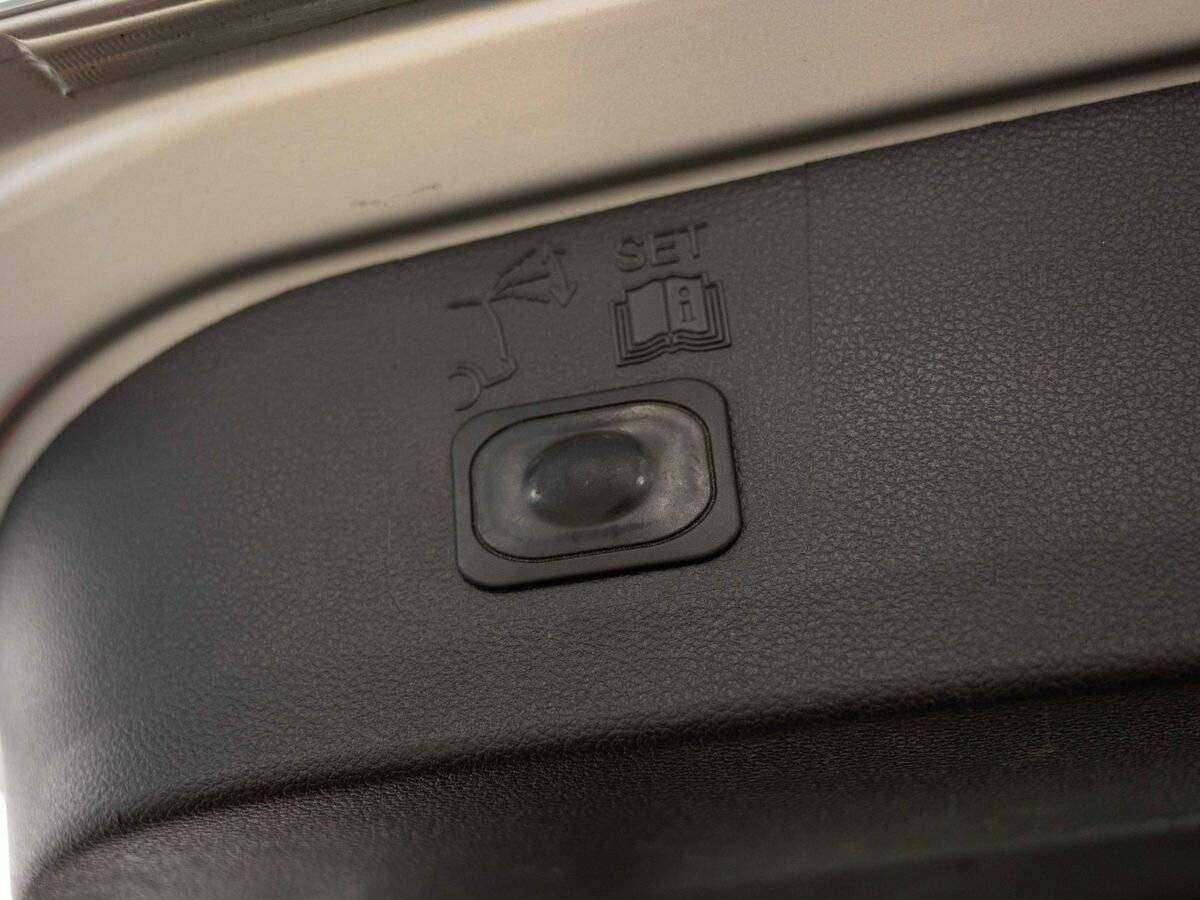 Ford Kuga, 2014 - Фото №23