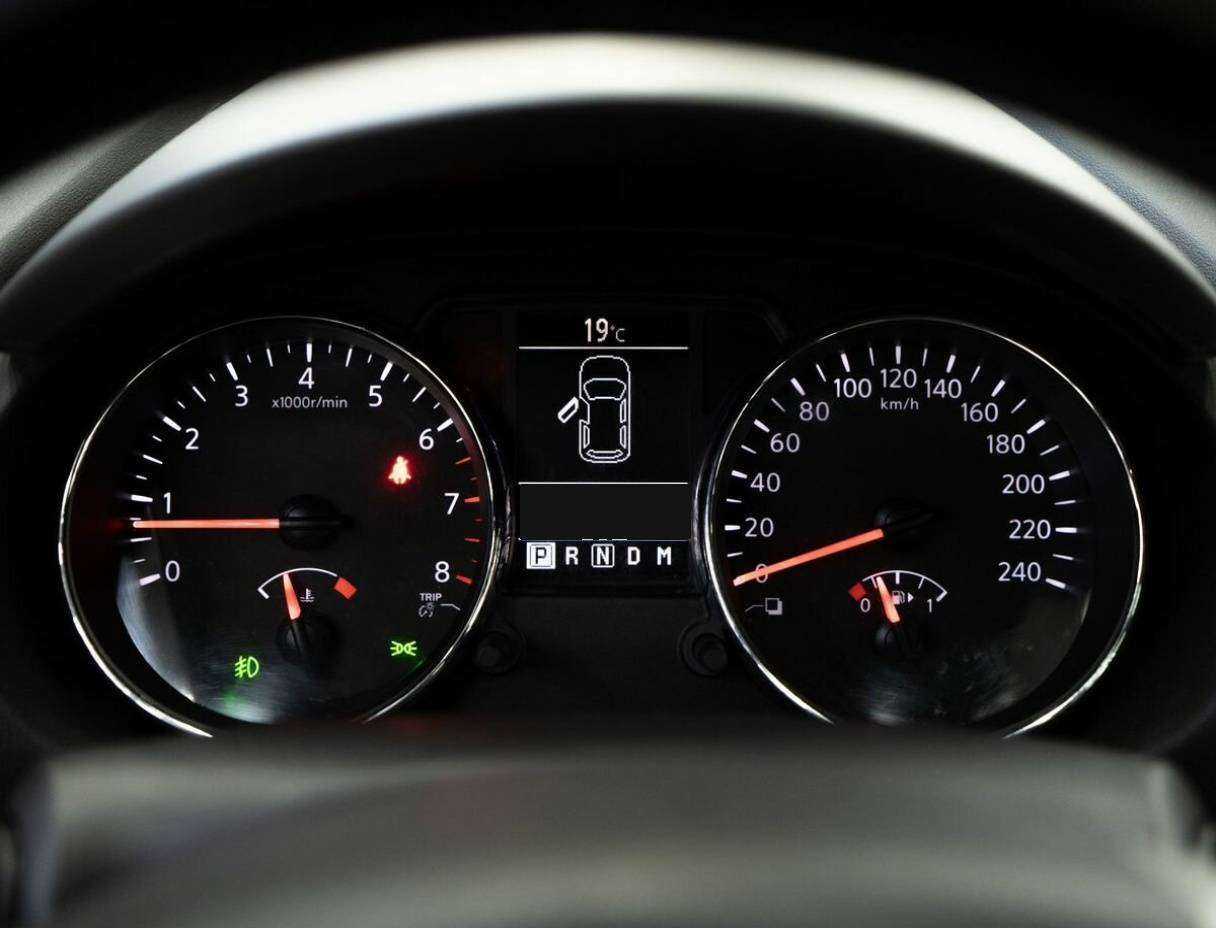 Nissan Qashqai, 2012 - Фото №8