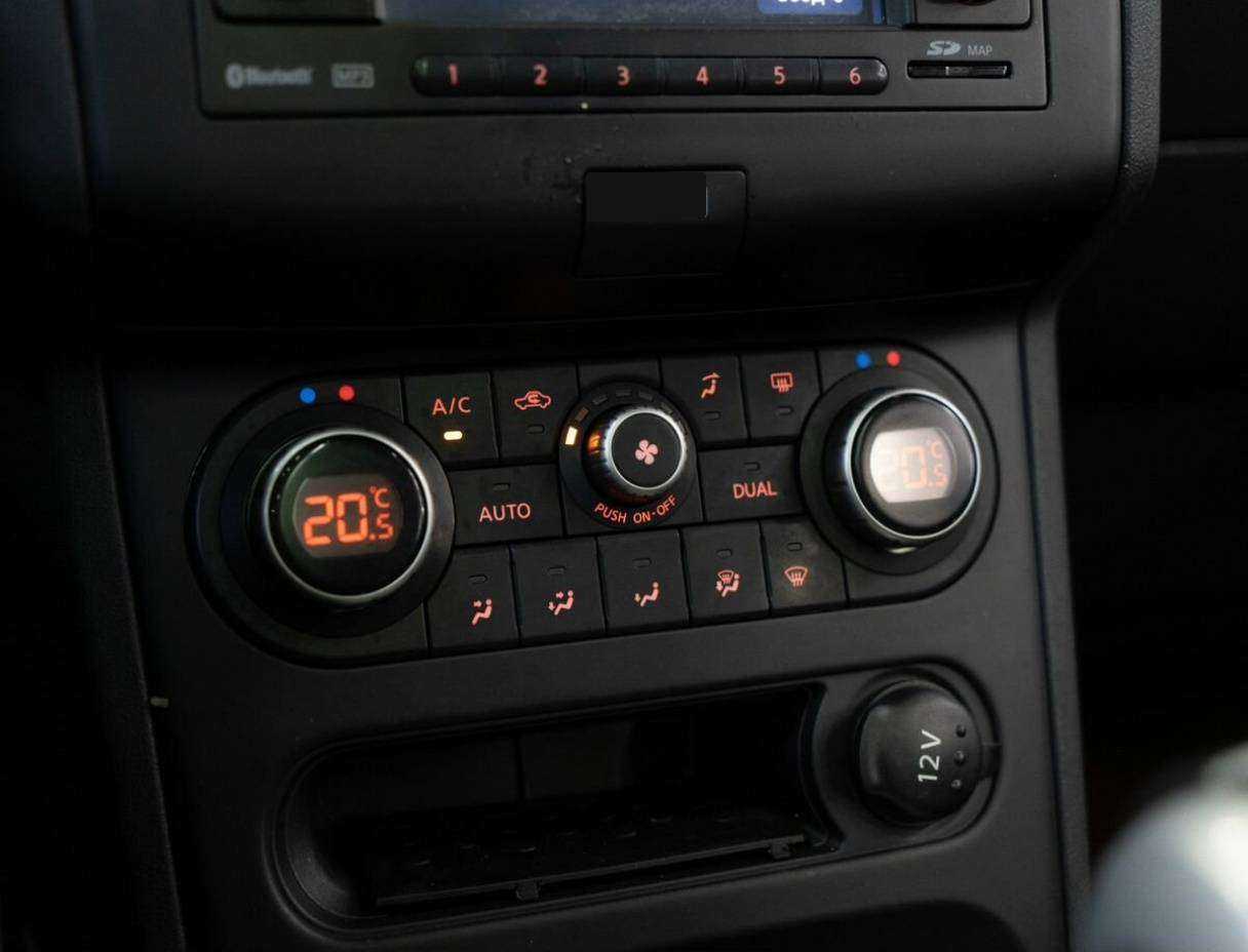 Nissan Qashqai, 2012 - Фото №11