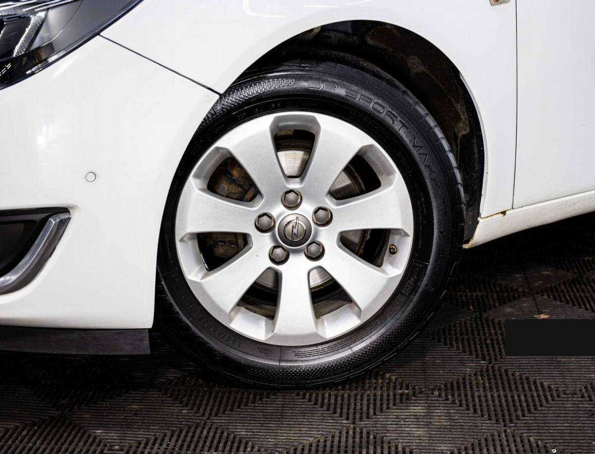 Opel Insignia, 2013 - Фото №8