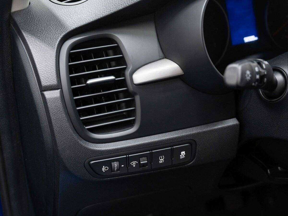 Kia Rio, 2018 - Фото №16