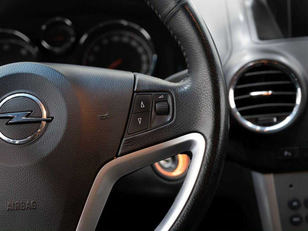 Opel Antara, 2013 - Фото №15