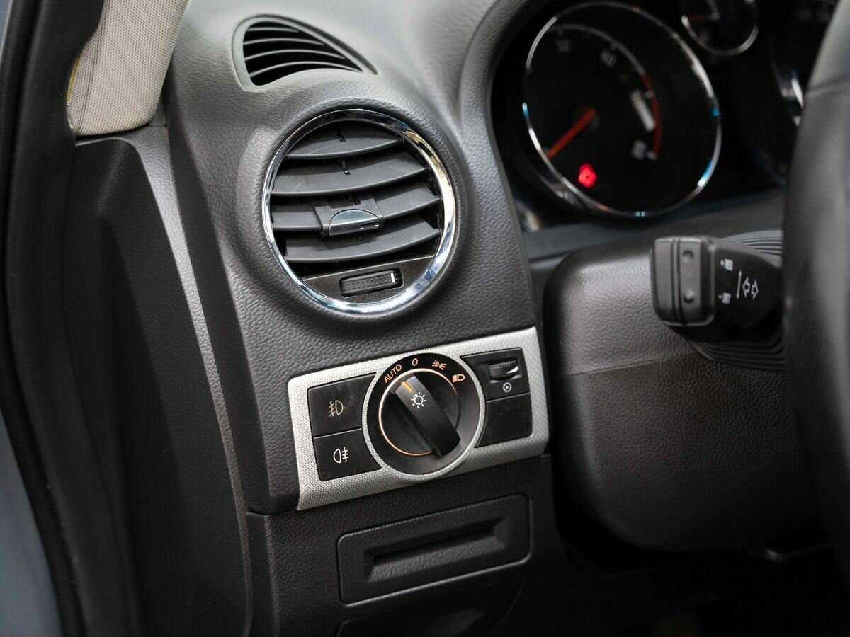 Opel Antara, 2013 - Фото №18