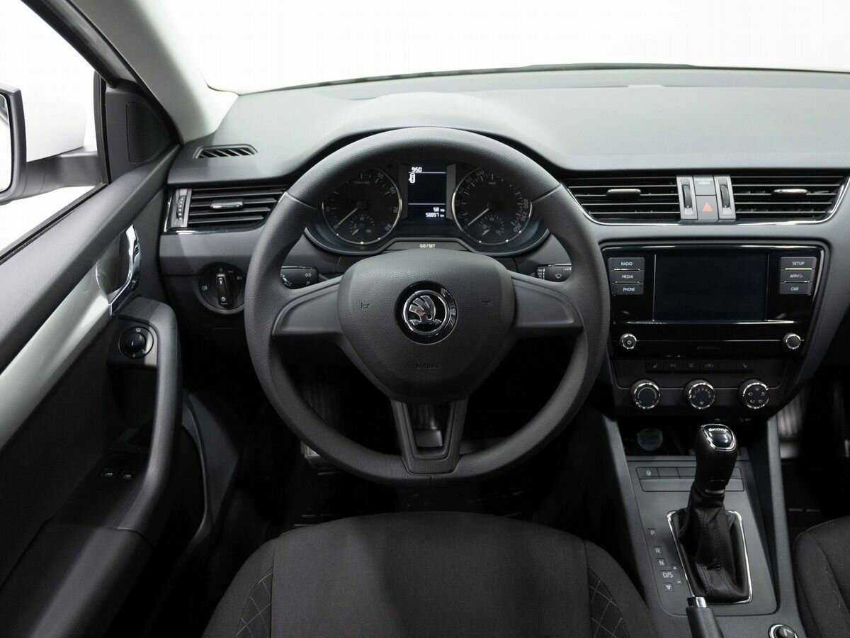 Skoda Octavia, 2017 - Фото №13