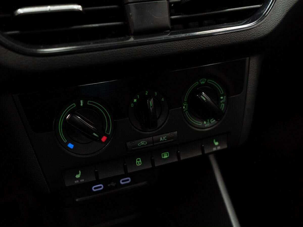 Skoda Rapid, 2020 - Фото №11