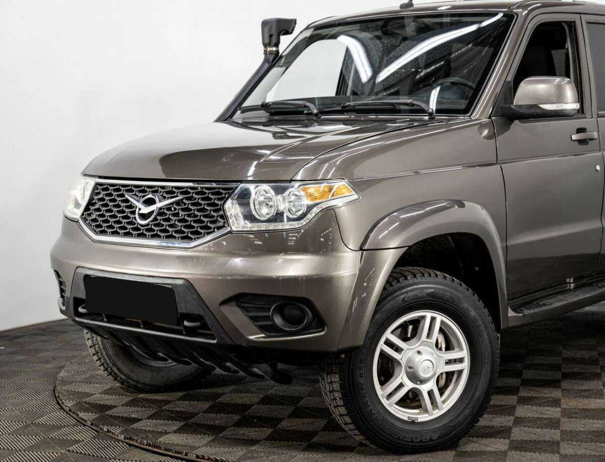 УАЗ Patriot, 2017 - Фото №6