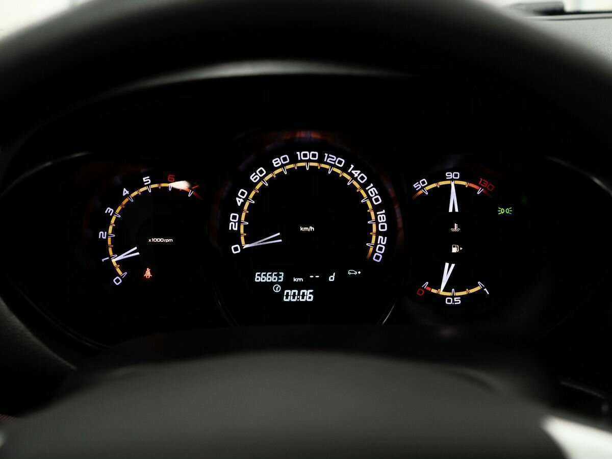 Lada (ВАЗ) Vesta, 2021 - Фото №10