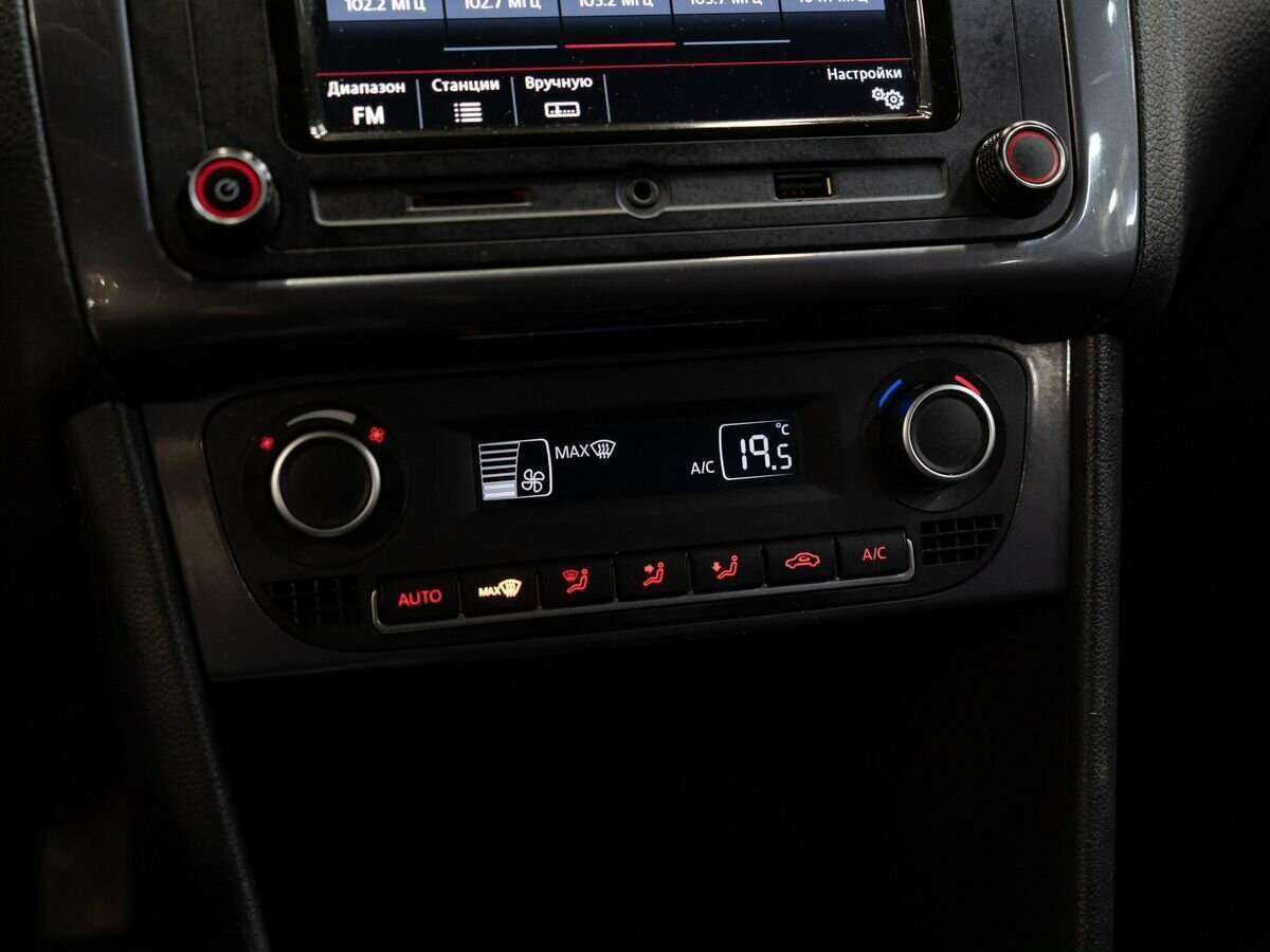 Volkswagen Polo, 2019 - Фото №11