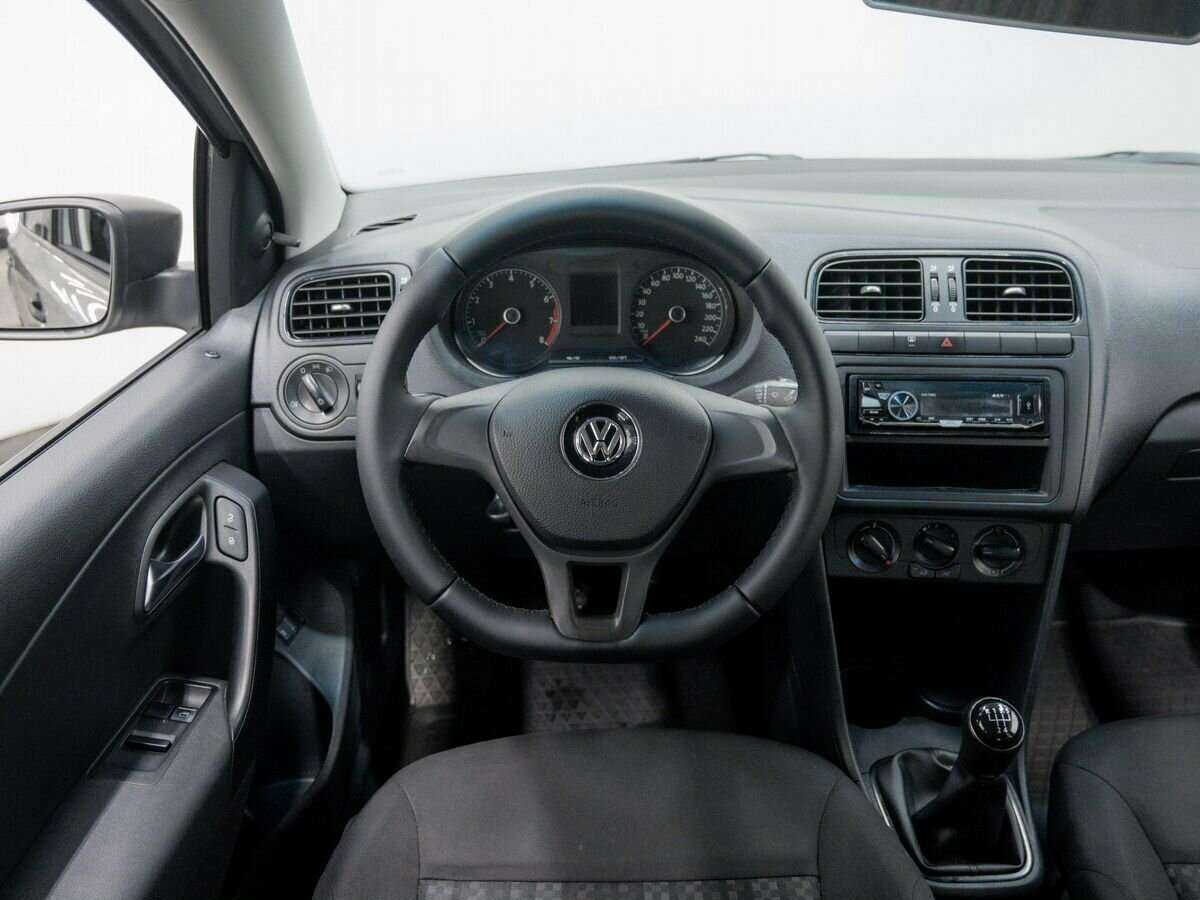 Volkswagen Polo, 2020 - Фото №10