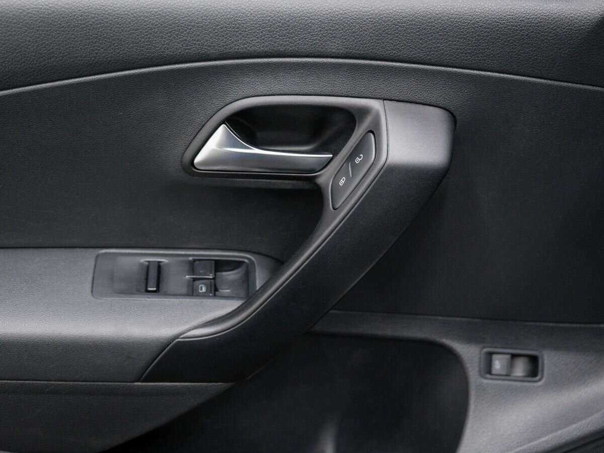 Volkswagen Polo, 2020 - Фото №14