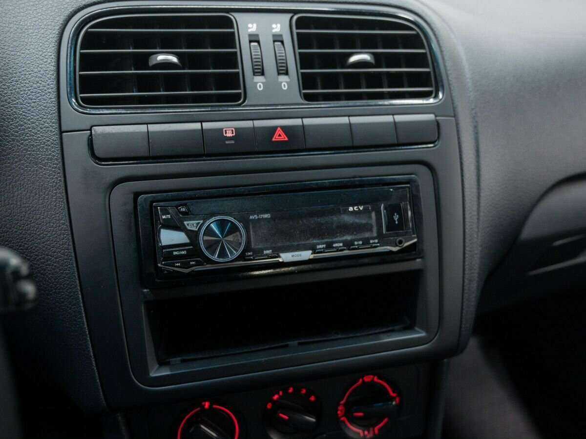 Volkswagen Polo, 2020 - Фото №18