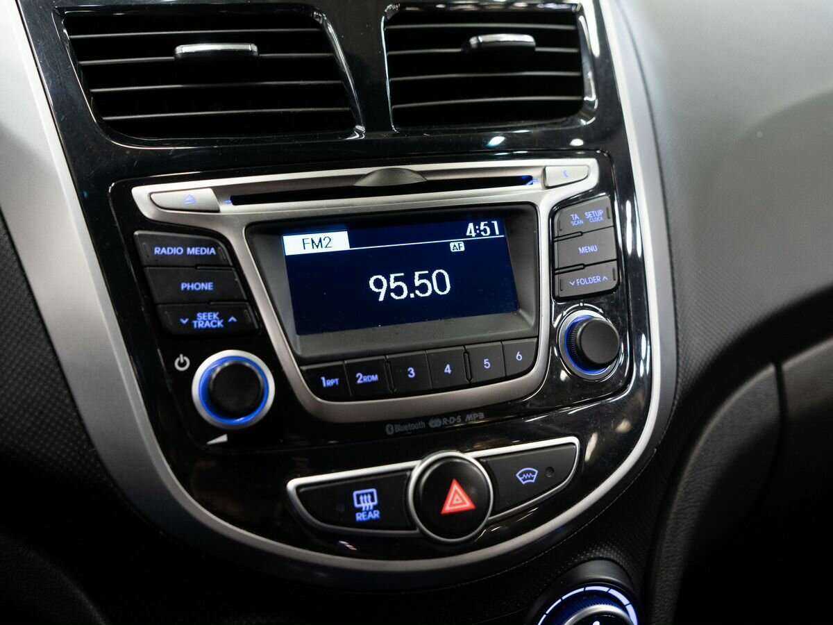 Hyundai Solaris, 2015 - Фото №9