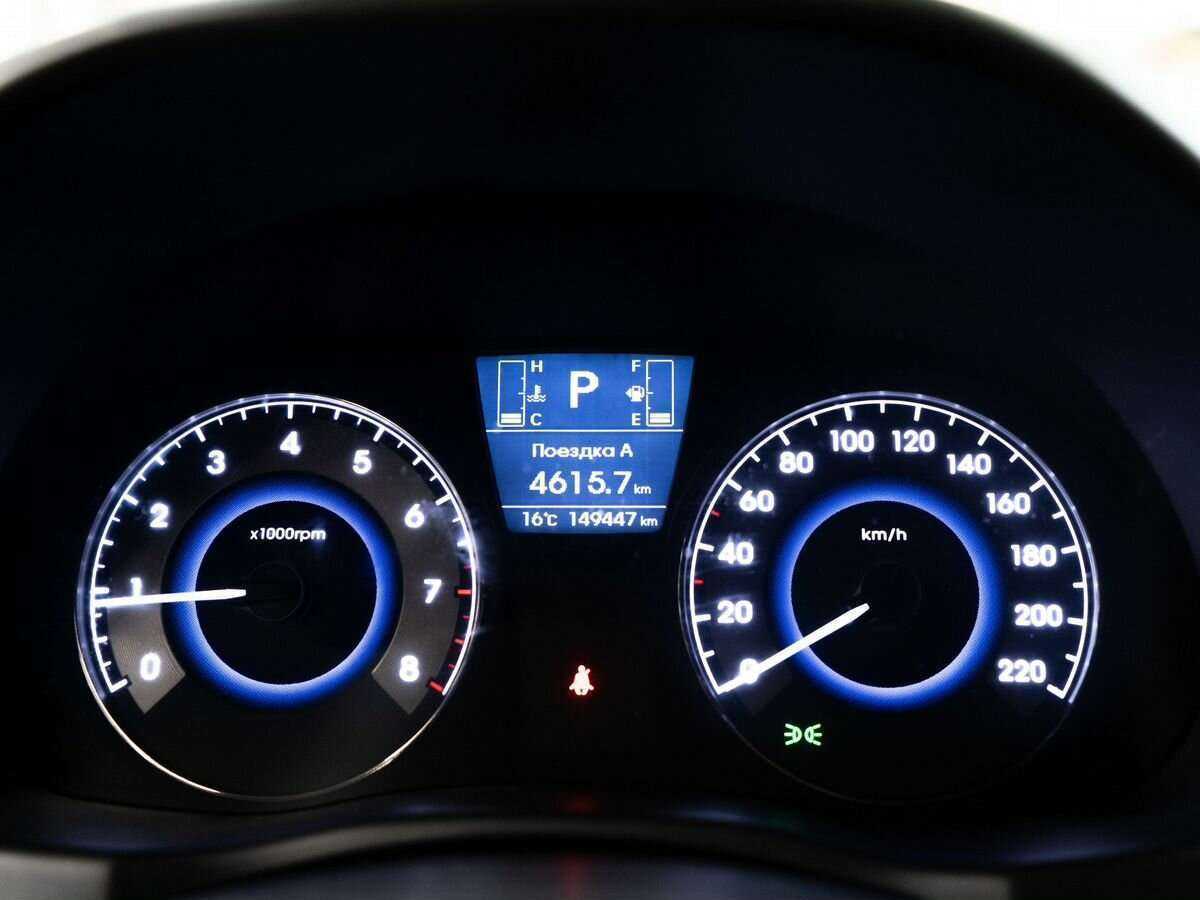 Hyundai Solaris, 2015 - Фото №11