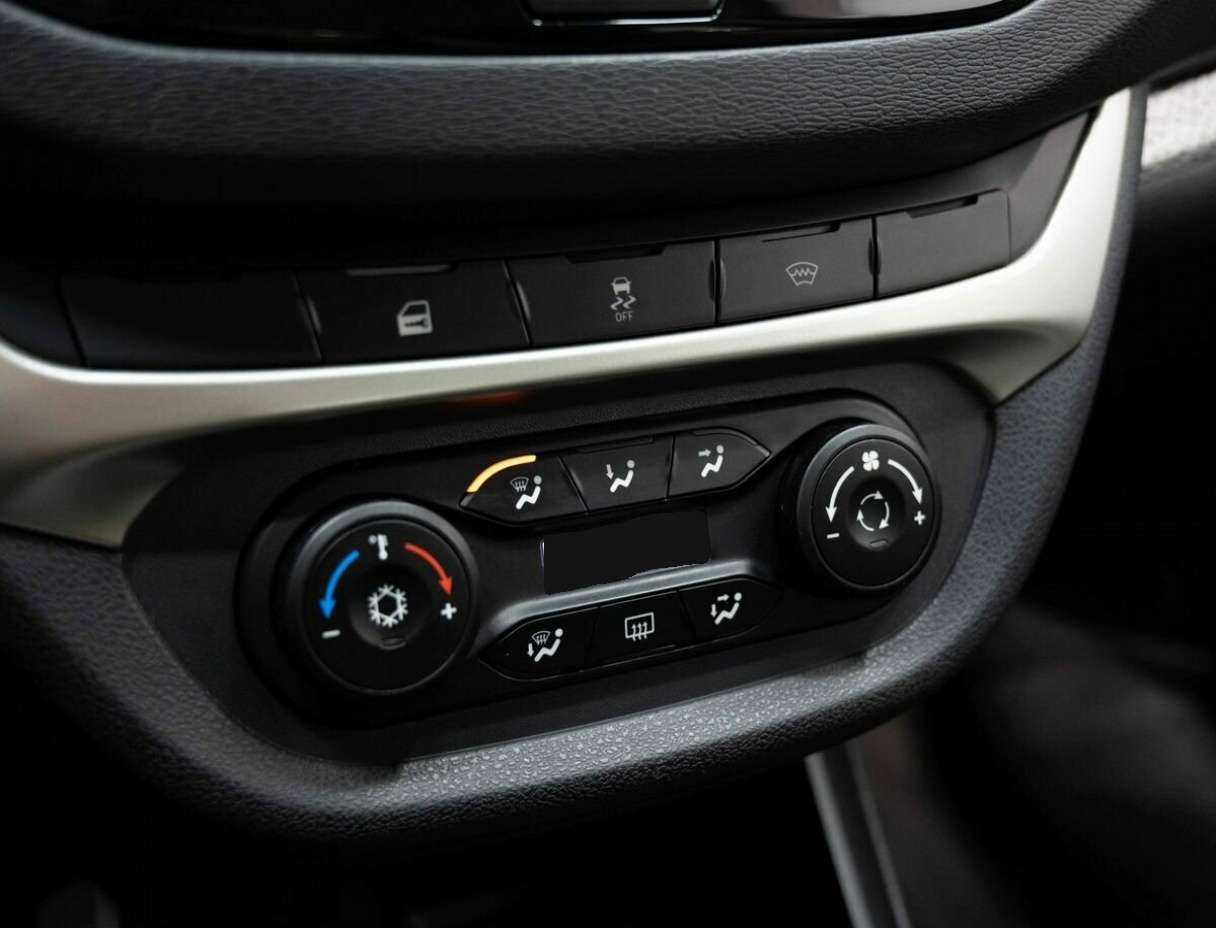 Lada (ВАЗ) Vesta SW Cross, 2021 - Фото №20