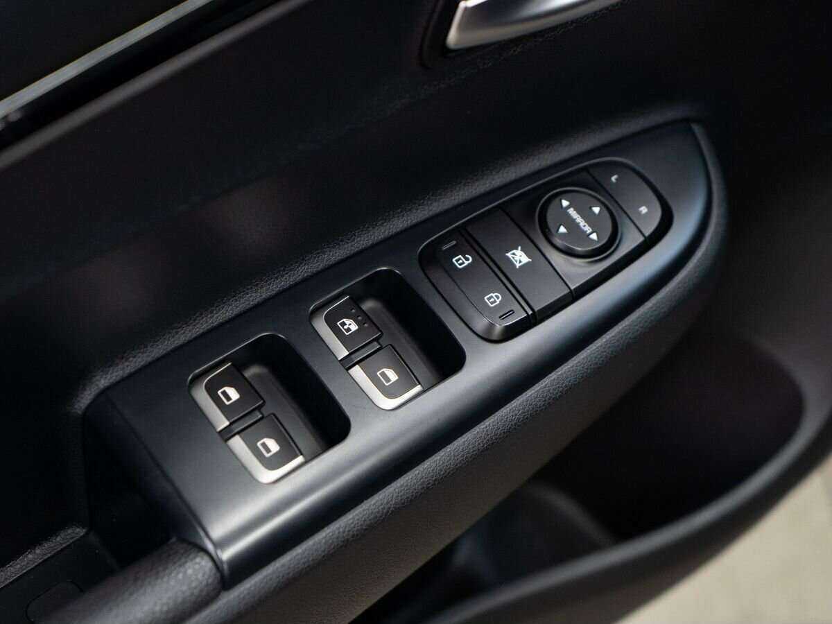 Kia Rio, 2018 - Фото №13