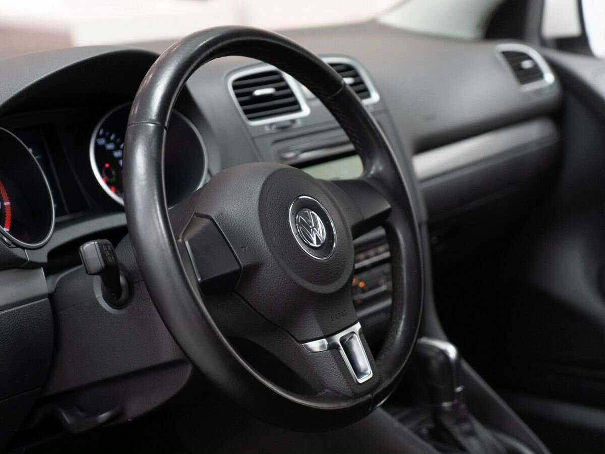 Volkswagen Golf, 2012 - Фото №4