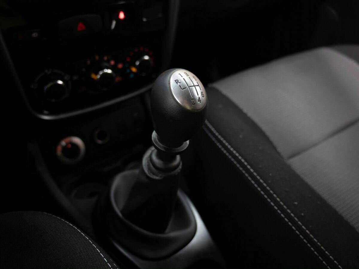 Renault Duster, 2013 - Фото №17