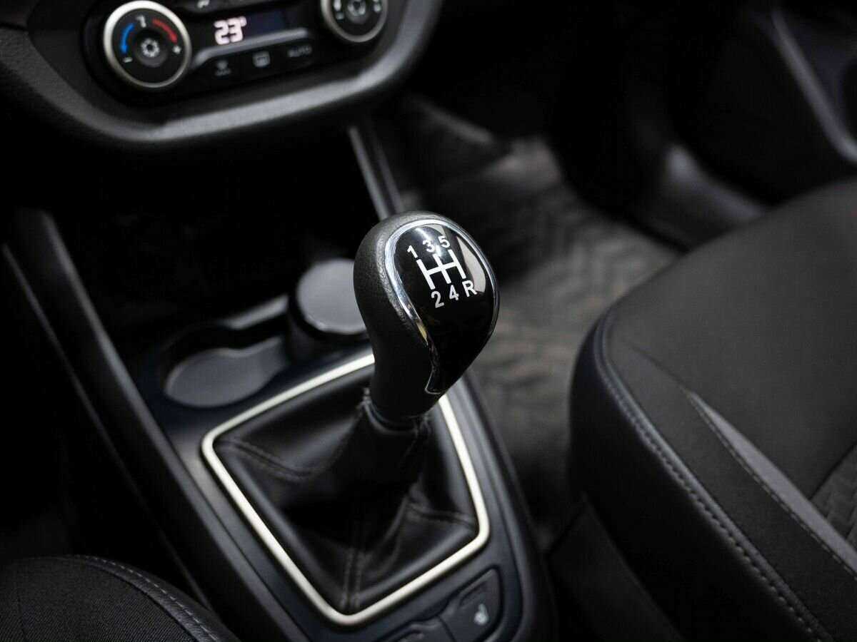 Lada (ВАЗ) Vesta, 2018 - Фото №23