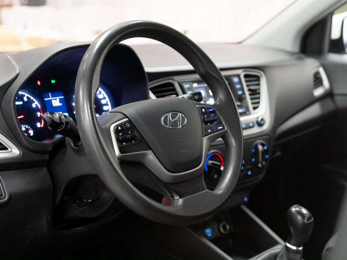 Hyundai Solaris, 2019 - Фото №4