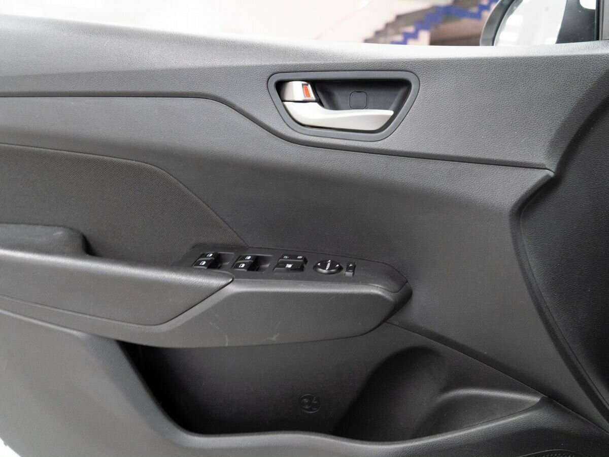 Hyundai Solaris, 2019 - Фото №12