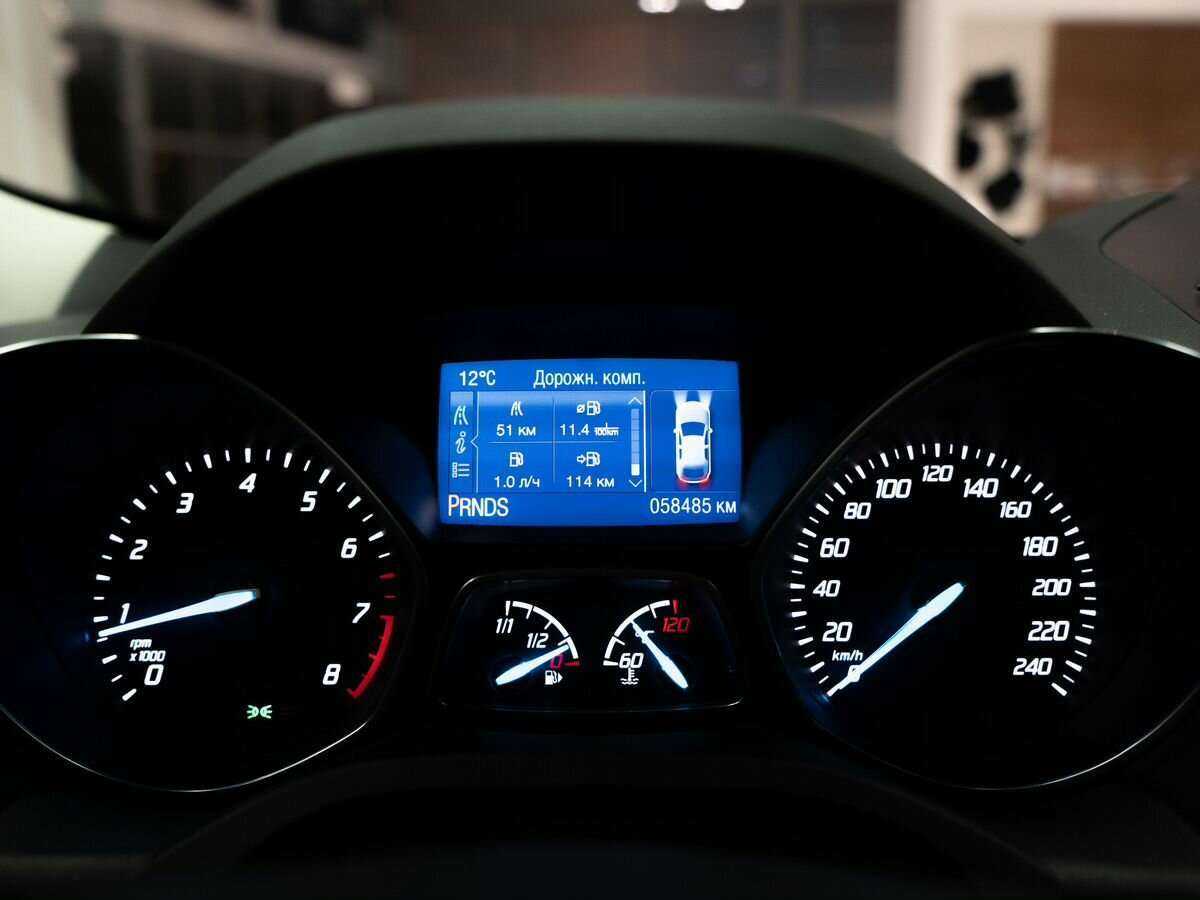 Ford Kuga, 2014 - Фото №9