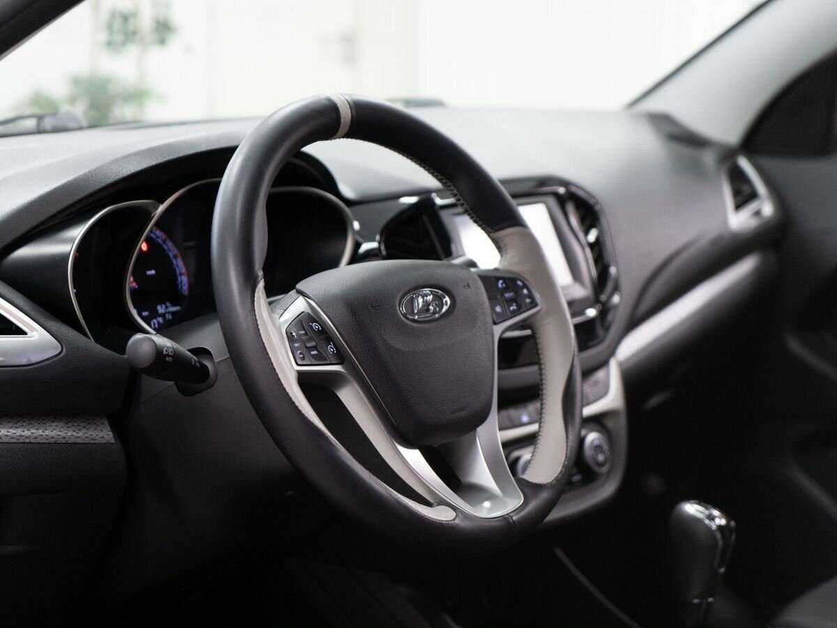 Lada (ВАЗ) Vesta SW Cross, 2018 - Фото №4