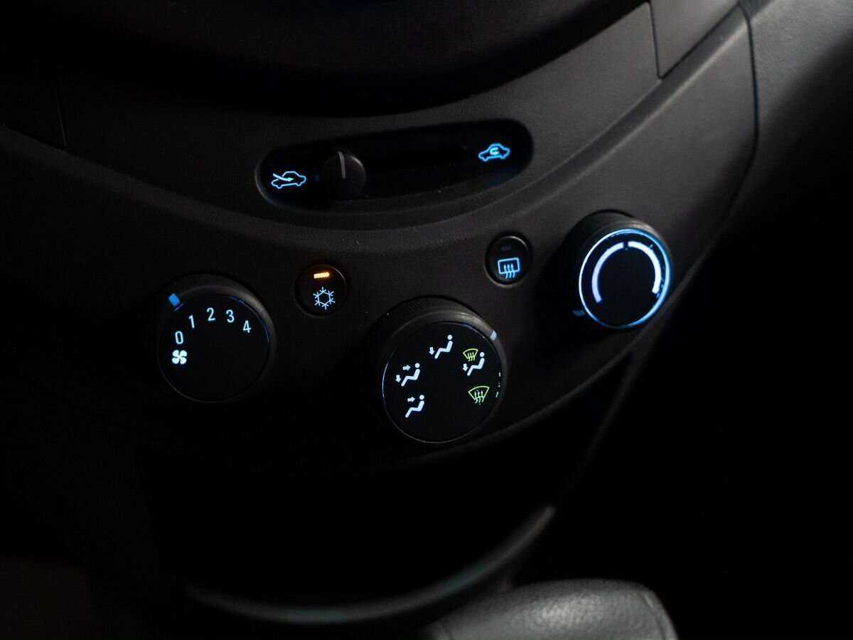 Chevrolet Spark, 2013 - Фото №13