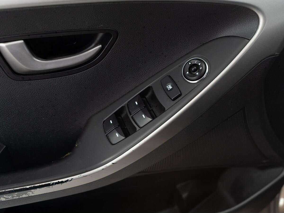 Hyundai i30, 2013 - Фото №13