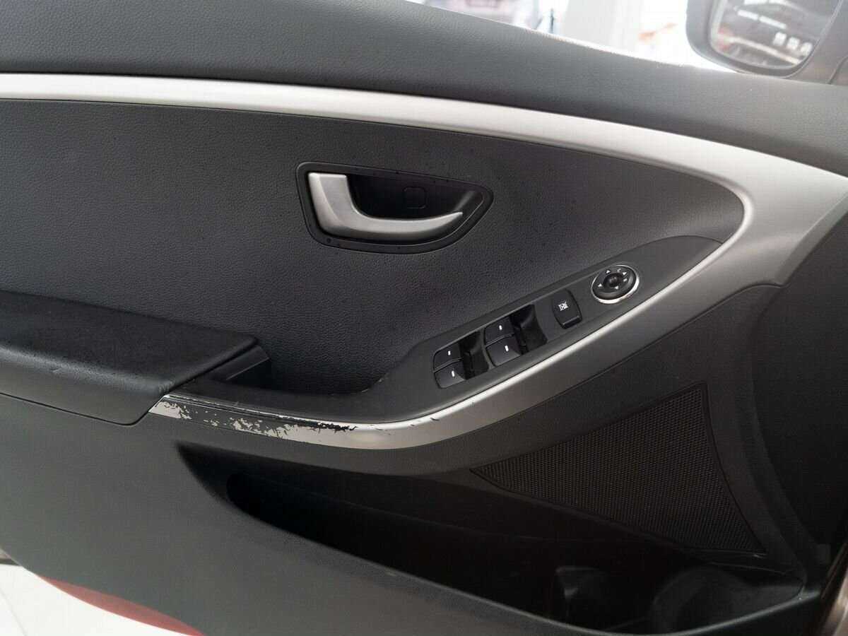 Hyundai i30, 2013 - Фото №14