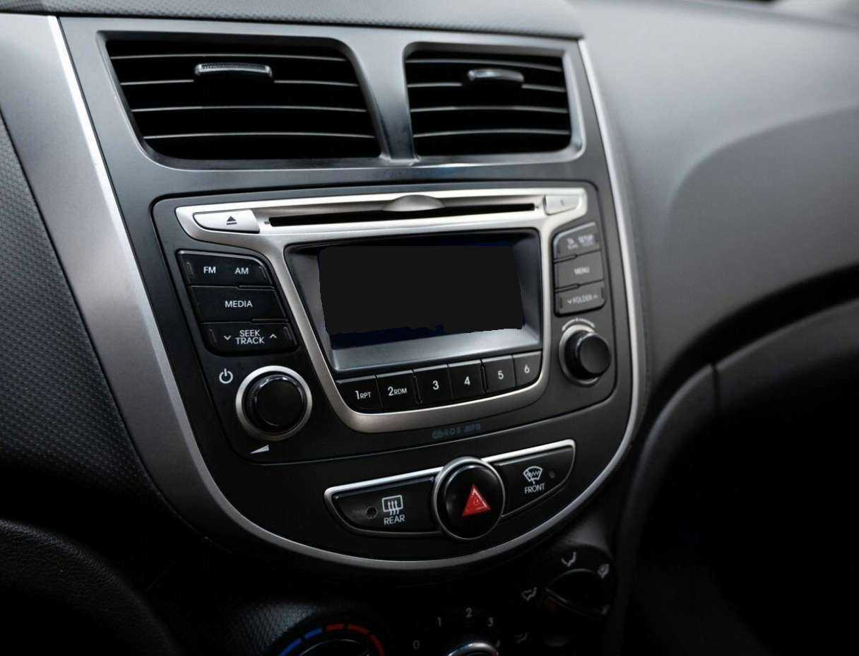 Hyundai Solaris, 2015 - Фото №19