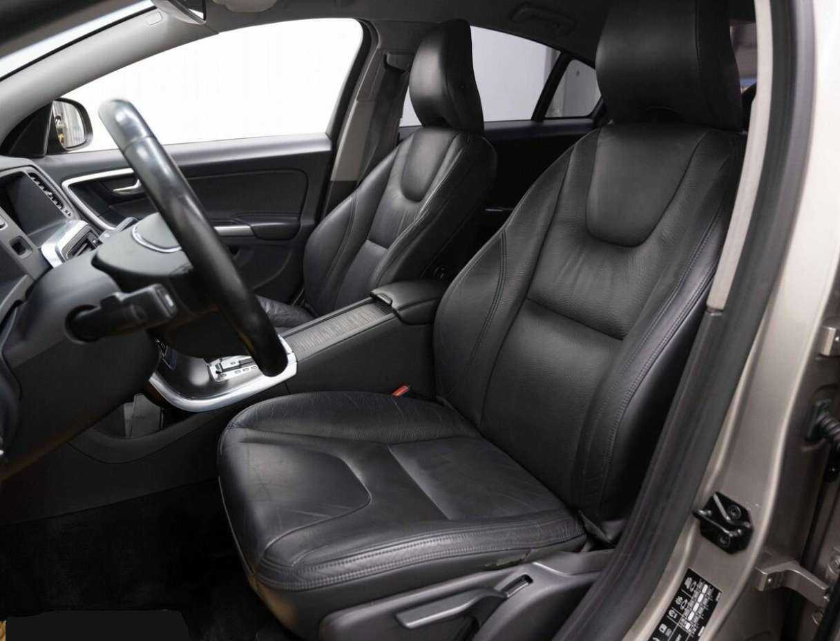 Volvo S60, 2012 - Фото №7