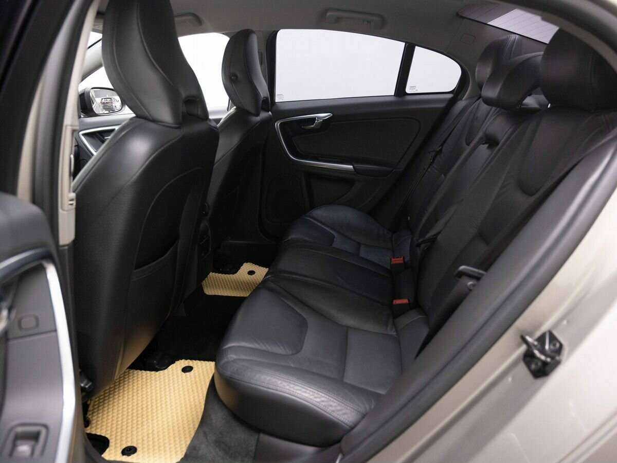 Volvo S60, 2012 - Фото №8