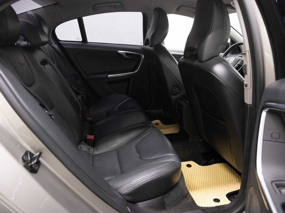 Volvo S60, 2012 - Фото №9