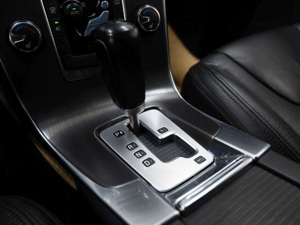 Volvo S60, 2012 - Фото №22