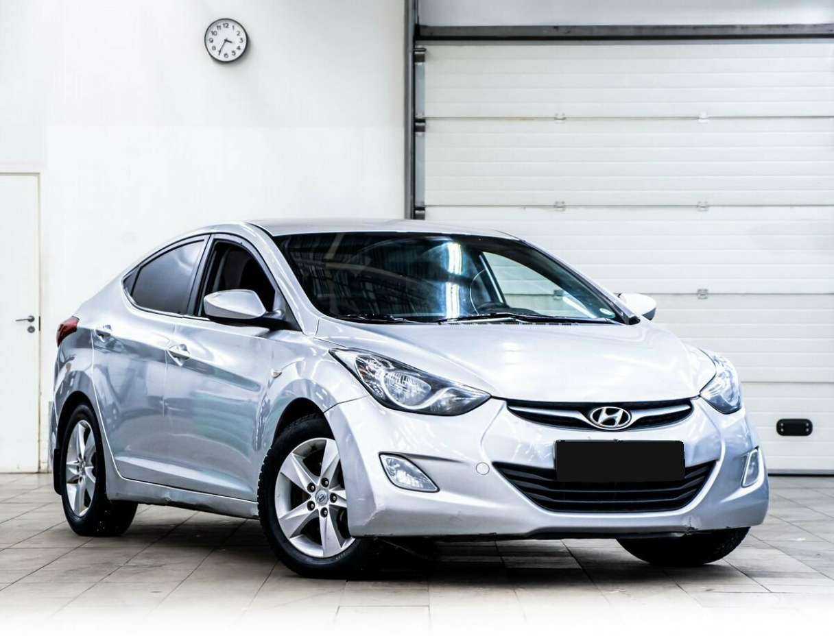 Hyundai Elantra, 2012 - Фото №1
