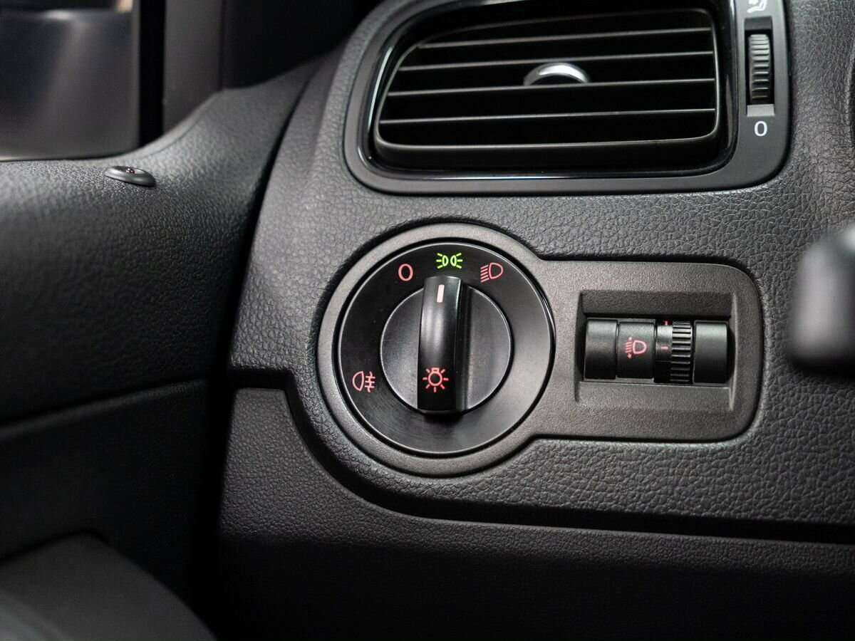 Volkswagen Polo, 2017 - Фото №14