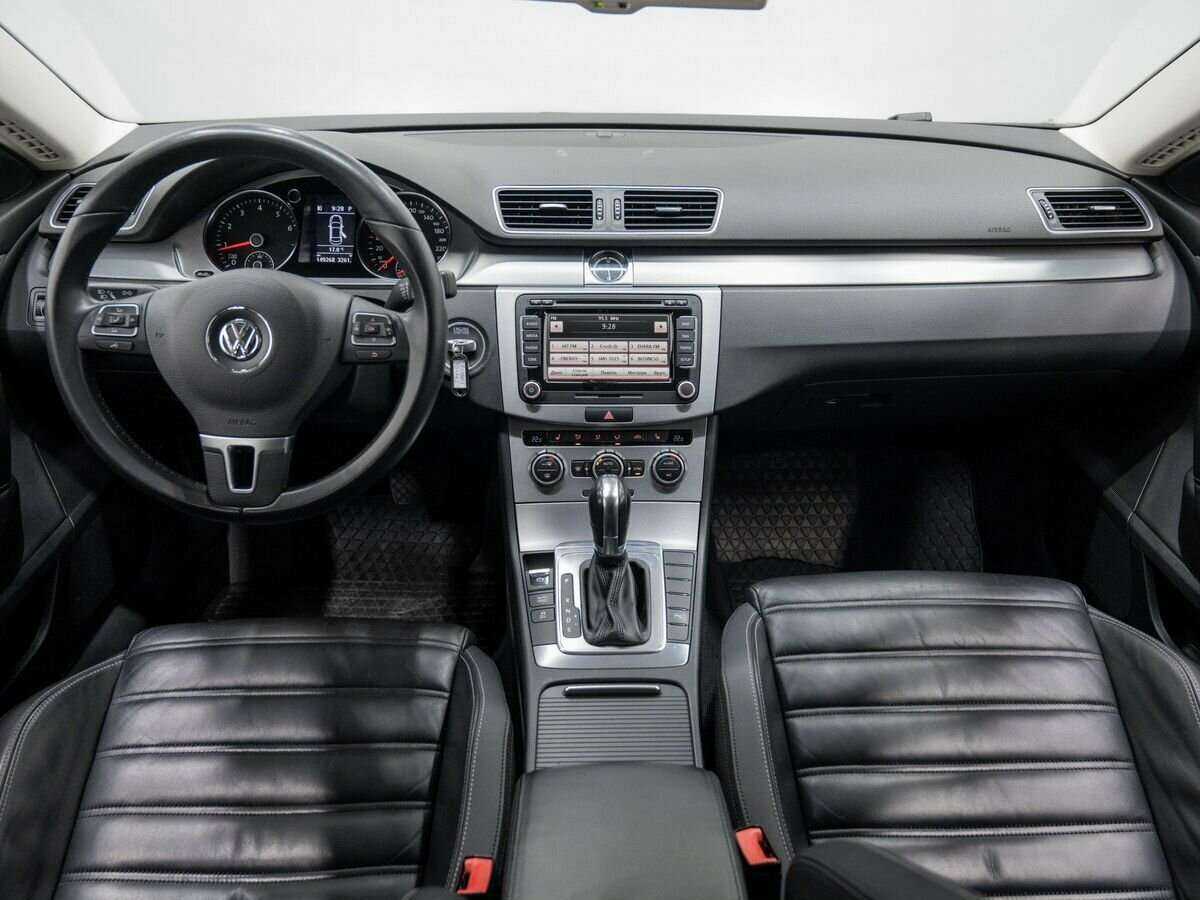 Volkswagen Passat CC, 2012 - Фото №9