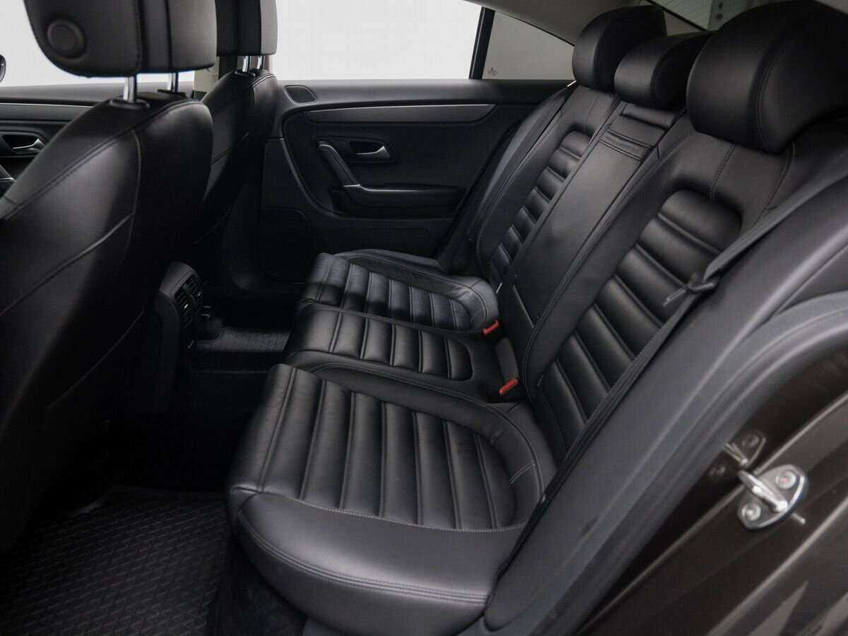 Volkswagen Passat CC, 2012 - Фото №11